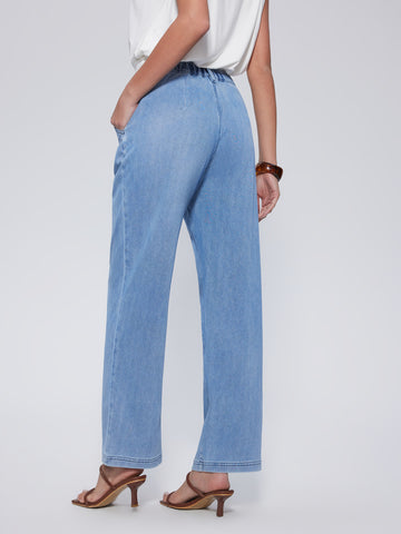 Relaxed Wide-Leg Denim Jeans