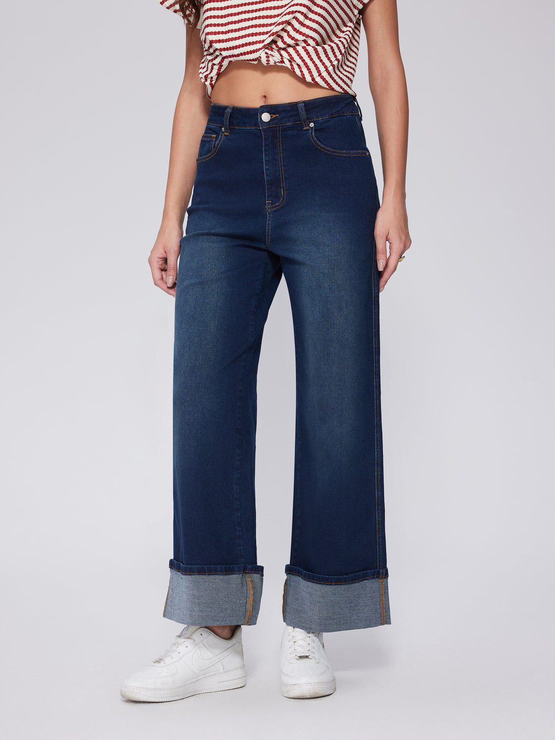 Cropped Wide-Leg Jeans