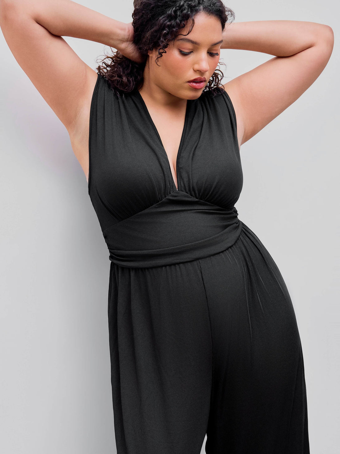 V-neck Ruched Solid Wide Leg Jumpsuit Curve & Plus